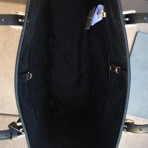 NWT Michael Kors Jet Set Travel Carryall Tote - Picture 4 of 5